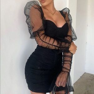 BRAND NWT never worn Black Fashion Nova puffy sleeve dress!!